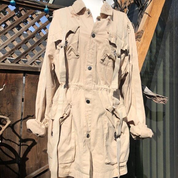 NWOT Carmar Distressed Lightweight Tan Utility Jacket - Picture 1 of 8